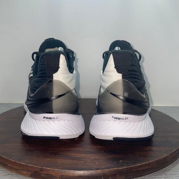 Saucony Shoes Mens Size 9.5 Two Tone Black White Endorphin Shift 2 Road Shoes main image 4